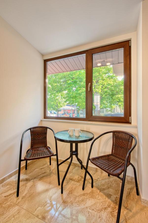 Къща За Гости Relax Hisarya Exterior photo
